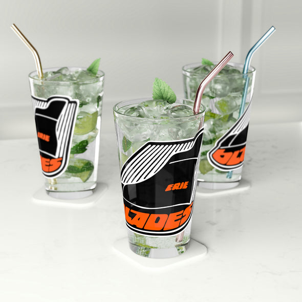 Erie Blades™ Pint Glass